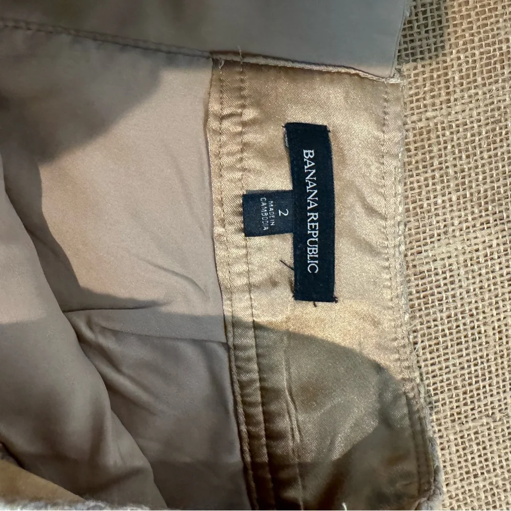 Banana Republic Gold Shimmer Mini Skirt - Picture 3 of 3